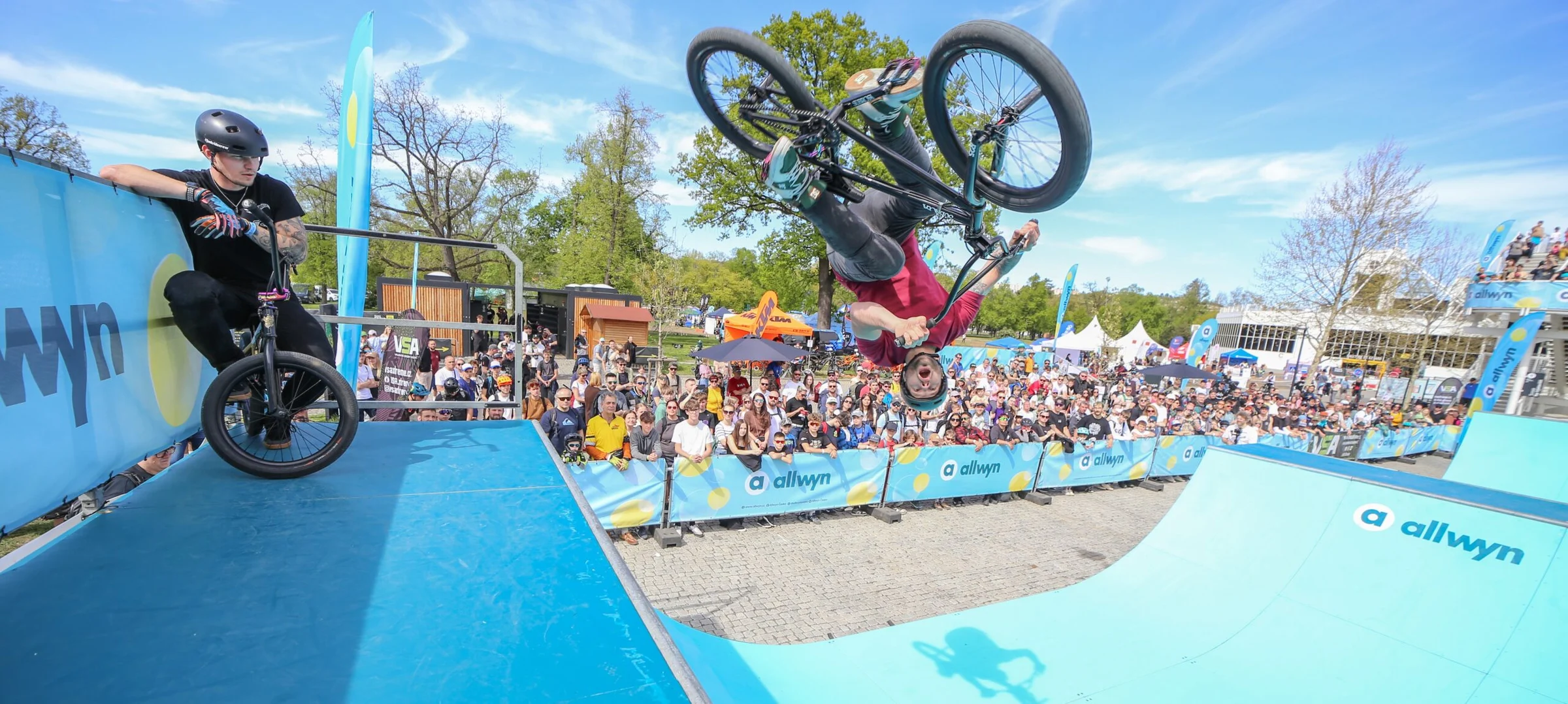 <strong>Tipy, jak si užít festival Life!: Šerm s Choupenitchem, skateboarding s Maximem Habancem i šampionát ve streetliftingu a BMX</strong>