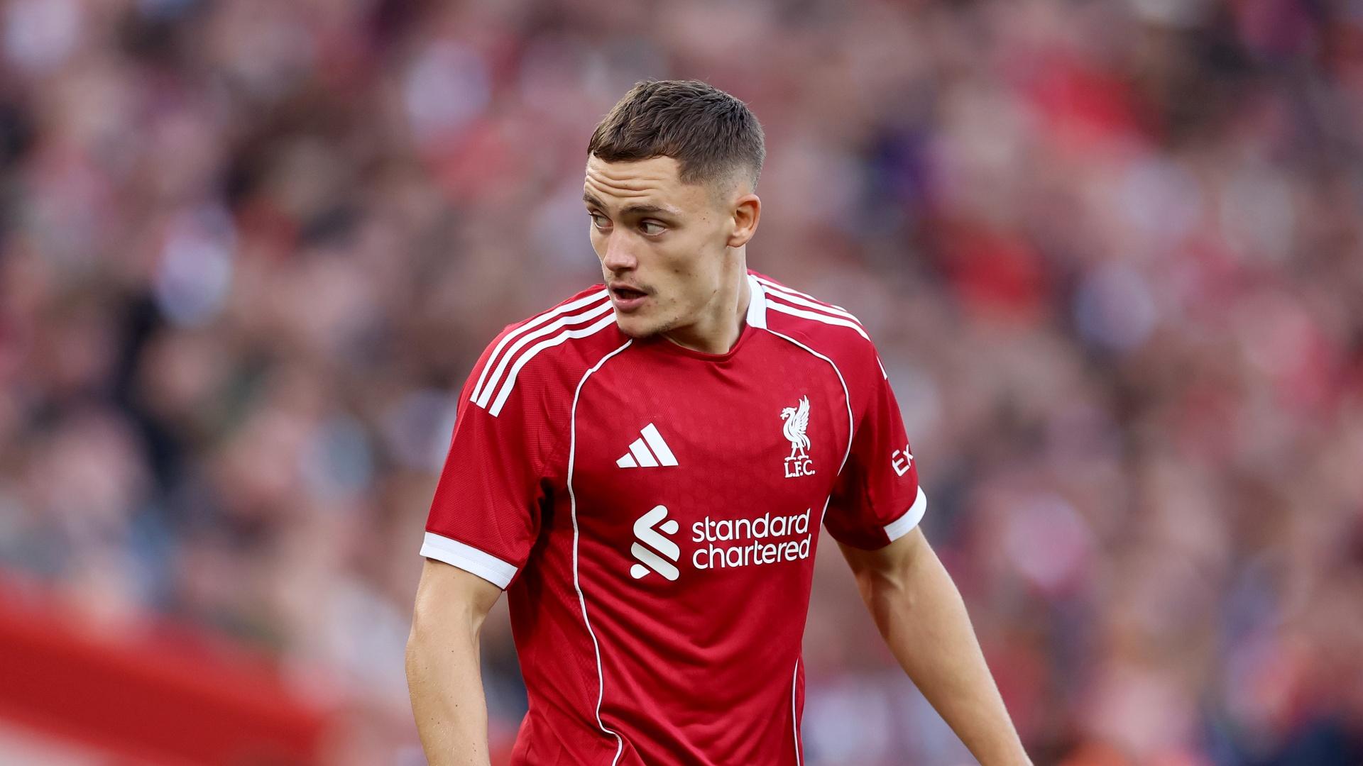Liverpool dal za Wirtze miliardy a legenda klubu už má dost. Carragher chce německou hvězdu vyřadit ze základu
