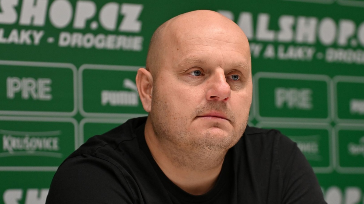 Arogance moci. Trenér Bohemky Veselý se pustil do vedení fotbalové ligy