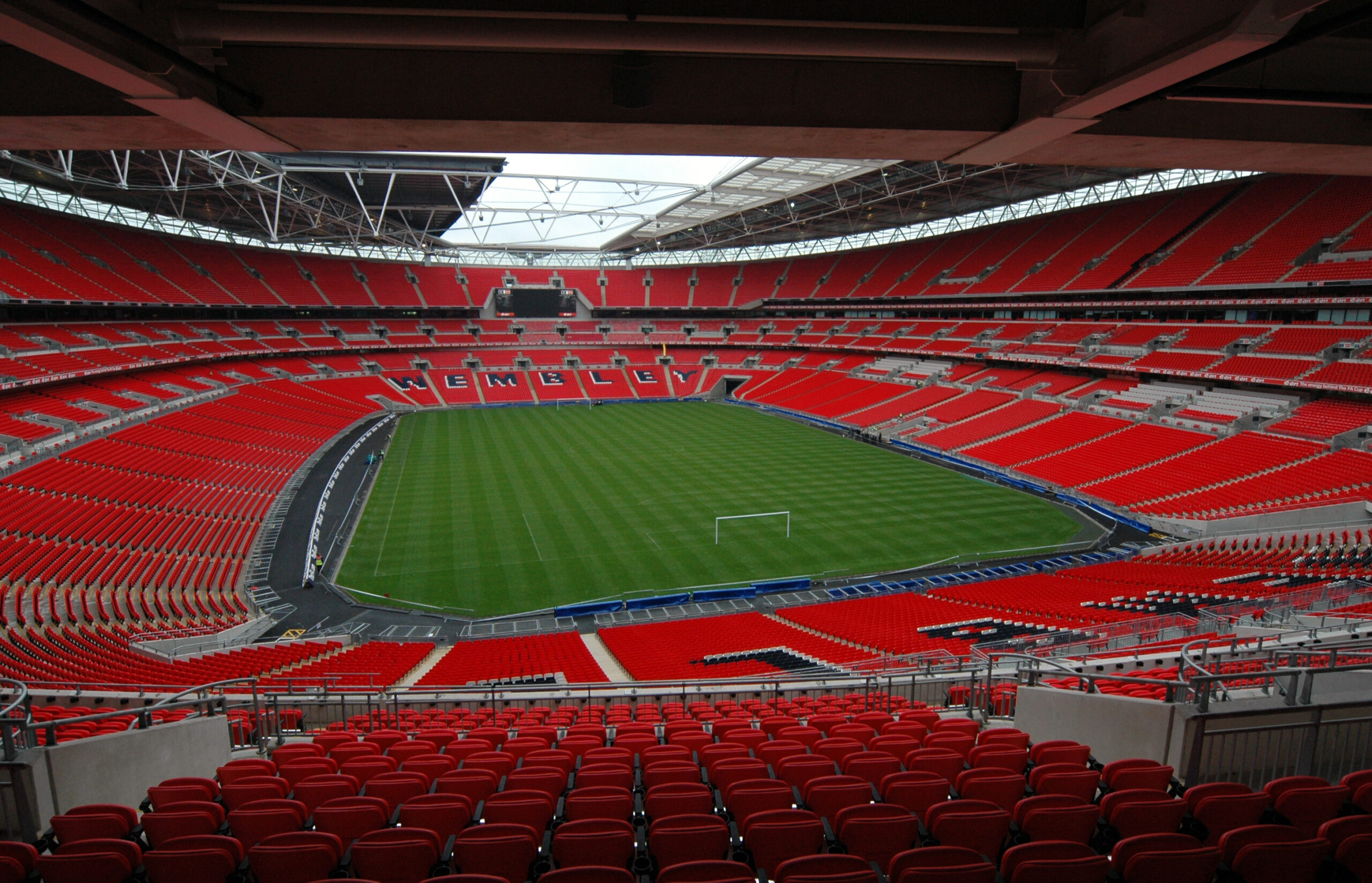 Redakční hodnocení po 0:3 ve Wembley: Coufal pomohl Angličanům, Denia narazil